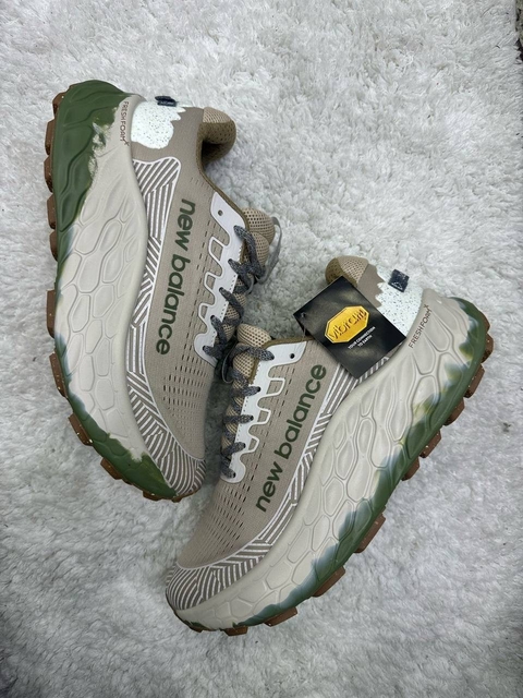 New Balance Elite V4 Importado Vietnã - comprar online