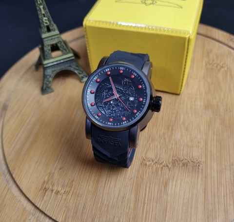 Relógio Invicta Yakuza Preto.