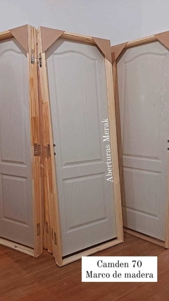 Camden con marco de madera (pino o cedro)