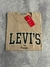 REMERA LEVIS