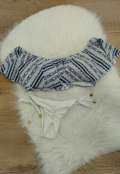 Biquíni Feminino Ciganinha com Calcinha Levanta Bumbum e Amara Lateral