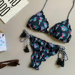 Biquíni Feminino Cortininha Estampado Com bojo Calcinha Levanta Bumbum e Amarra Lateral - comprar online
