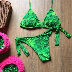 Biquíni Feminino Cortininha Com Bojo e Calcinha Com Amarração Lateral - loja online