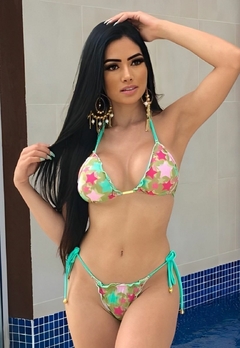 Biquíni Feminino Cortininha Com Bojo Estampado Calcinha Levanta Bumbum e Amarra Lateral - comprar online