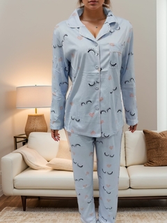 Pijama Americano Feminino Com Botões, Mangas e Calça Comprida - comprar online