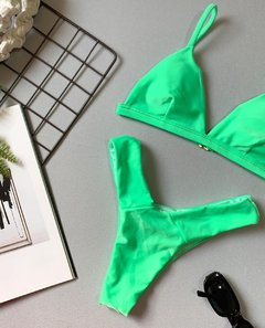 Biquíni Feminino Aviador Com Bojo Liso Com Calcinha Asa Delta - comprar online