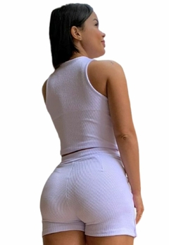 Conjunto Feminino Cropped Regatinha Sem Bojo com Short Saia na internet