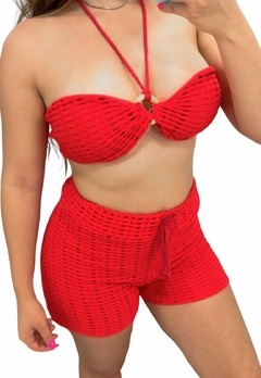 Saída de Praia Modelo Top Com Bojo e Alça no Pescoço e Short - comprar online