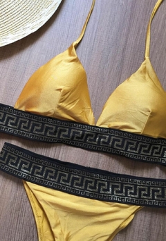 Biquíni Feminino Aviador Detalhes Em Dourado Calcinha Super Fashion - loja online