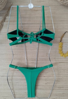 Biquini Top Texturizado Com Decote Com Calcinha Reguladora Fio Duplo - comprar online