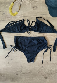 Biquíni Feminino Plus Size Aro Sem Bojo Calcinha Cintura Alta - loja online