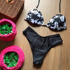 Biquíni Meia Taça Estampado Calcinha Asa Delta Empina Bumbum - comprar online