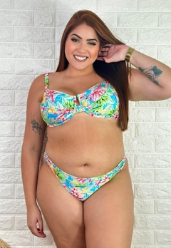 Biquíni Feminino Plus Size de Aro Sem Bojo Com Calcinha BomBom e Fio Duplo Estampado - comprar online