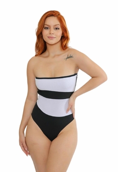 Body Feminino Tomara que caia com Fecho em Baixo