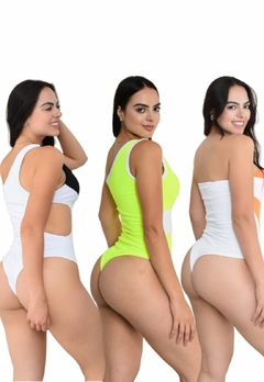 Kit com 3 Body Femininos Diferentes - comprar online
