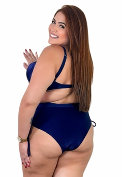 Biquíni Feminino Plus Size Aro Sem Bojo Calcinha Cintura Alta - comprar online