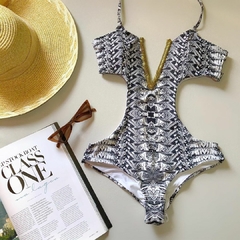 Maiô Feminino Decote em V Com Bojo Engana Mamãe e Calcinha Empina Bumbum - comprar online