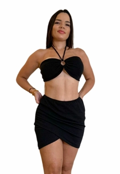 Conjunto Feminino Top com bojo e Saia Curta !