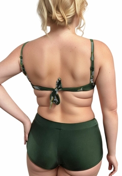 Biquíni Feminino Plus Size Com Bojo Alça Regulável e Calcinha Shortinho - Multmix