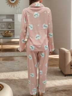Pijama Americano Feminino Com Botões, Mangas e Calça Comprida na internet