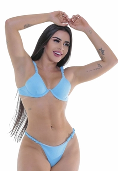 Biquíni Feminino Aro Sem Bojo Alça Frufru e Calcinha Fio Duplo Lateral em FruFru - Multmix