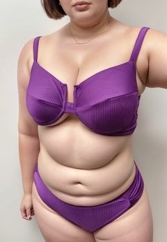 Biquíni Feminino Plus Size de Aro Sem Bojo Com Calcinha BomBom e Fio Duplo Canelado na internet