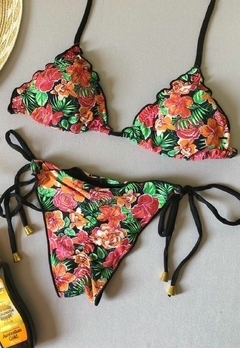 Imagem do Biquíni Feminino Cortininha Com Bojo Estampado Calcinha Levanta Bumbum e Amarra Lateral