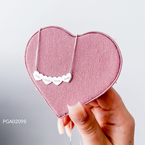 COLAR CORAÇÕES SOLDADOS COM 4 NOME