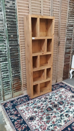 BIBLIOTECA ASIA DE PINO 60 X 25 X 180 CM en internet