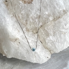 CADENITA OJO PROTECTOR PLATA NACAR MINI