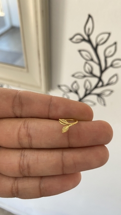 ACERO DORADO | ARO CUFF HOJITA LABRADA