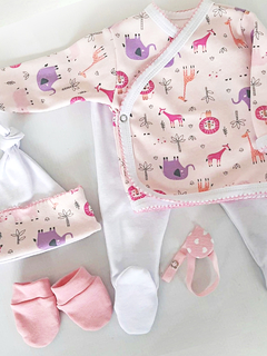 Set mini para bebé en caja de cartulina: bata, rana, gorro, mitones y portachupetes - tienda online