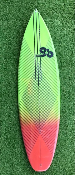Prancha Grilo Model Rider pintada, vendida por Strong WInd, melhor loja de kite do Brasil 