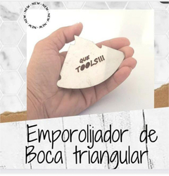 Emprolijador de boca triangular