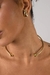 Gargantilha Detalhe Organic Liso com Banho em Ouro 18k - comprar online