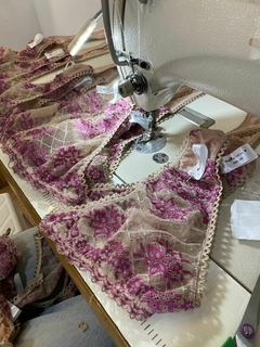 Conjunto Anastasia en internet