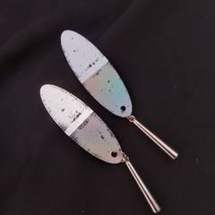 Aros de acrílico ovalado negro, metalizados en color plateado - G/G Moda Gabriela Genzano