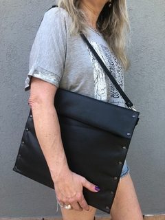 Lunchera / Bandolera NEGRA con aislante - comprar online