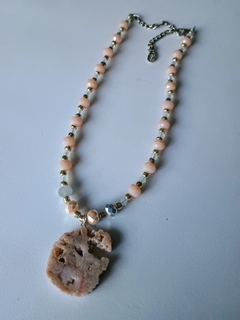 Collar cuarzo rosa y cristales - comprar online