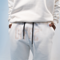 Bermuda Moletom Off-White | Essential Diffz® na internet