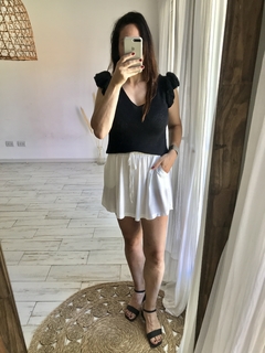 Musculosa de hilo Grecia color negra - comprar online