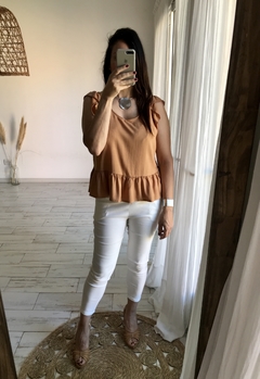 Blusa simil lino Rufina color tostado