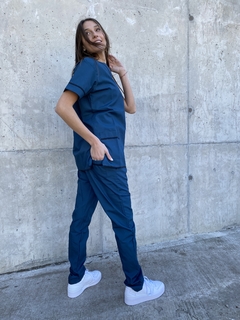 Ambo GALA con VIVOS - ARCIEL AZUL PETROLEO Unisex en internet