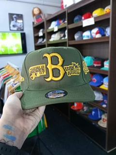 Imagen de Gorras Bordadas "G5" Planas