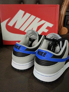 Nike SB Dunk Low "Emb NBA 75° Aniversario Knicks" en internet