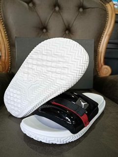 Ojotas Jordan "Super Play" Black University Red en internet
