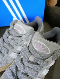 Adidas "Campus 00's" en internet