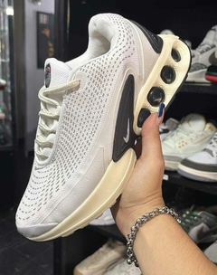 Nike "Air Max DN" Premium