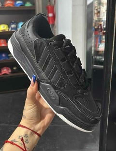 Adidas "Adi 2000" Premium Full Black