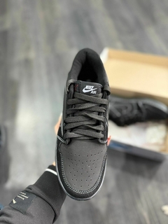 Jordan "1 Low x Travis" Full Black - comprar online